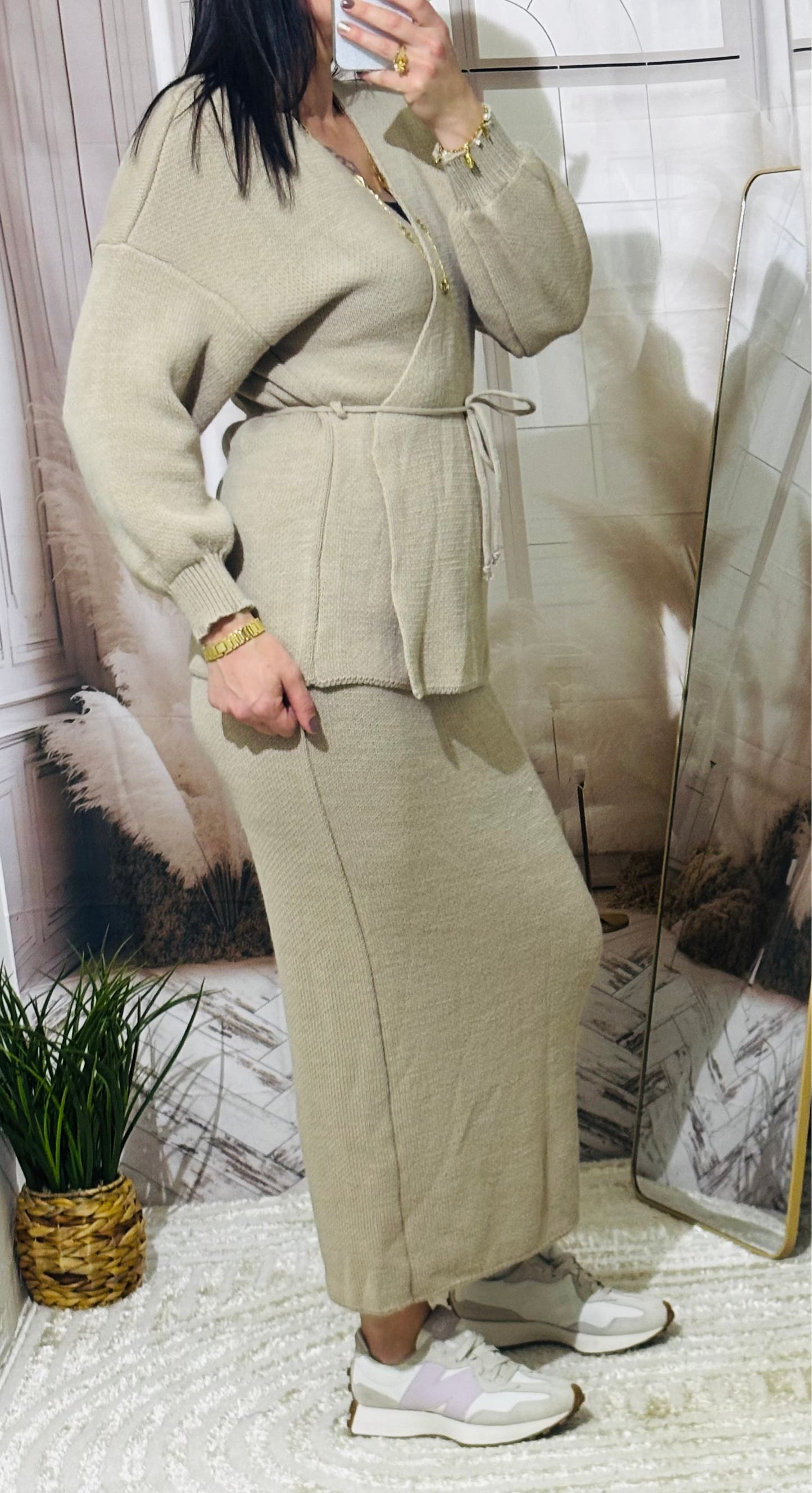 Ensemble gilet & jupe beige