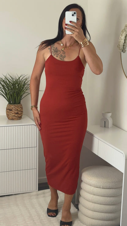 ROBE UNI BRIQUE