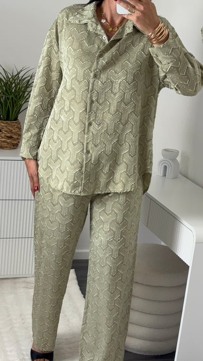 Ensemble motifs vert