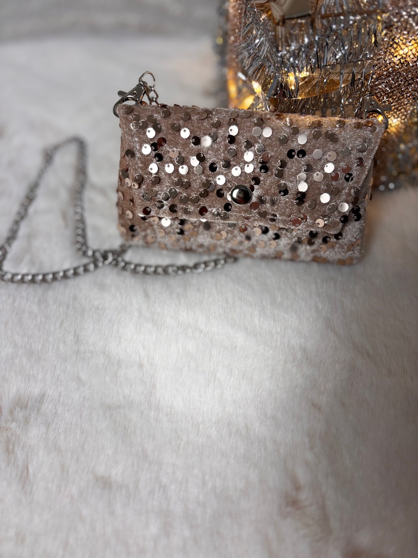 Robe doré & sac fille