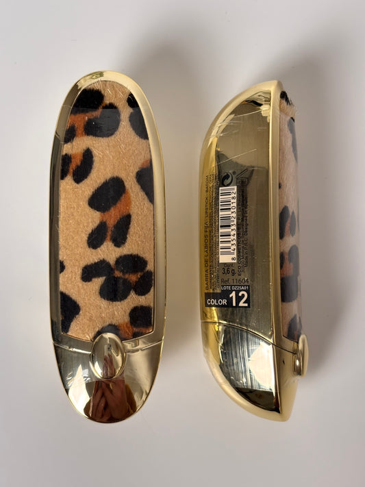 Rouge à lèvre étui léopard