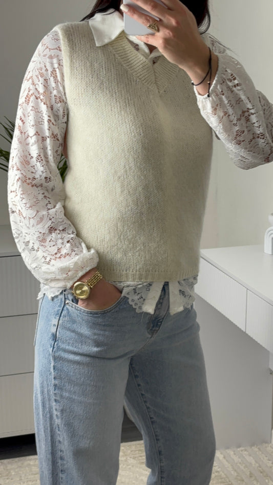 PULL SANS MANCHE BEIGE