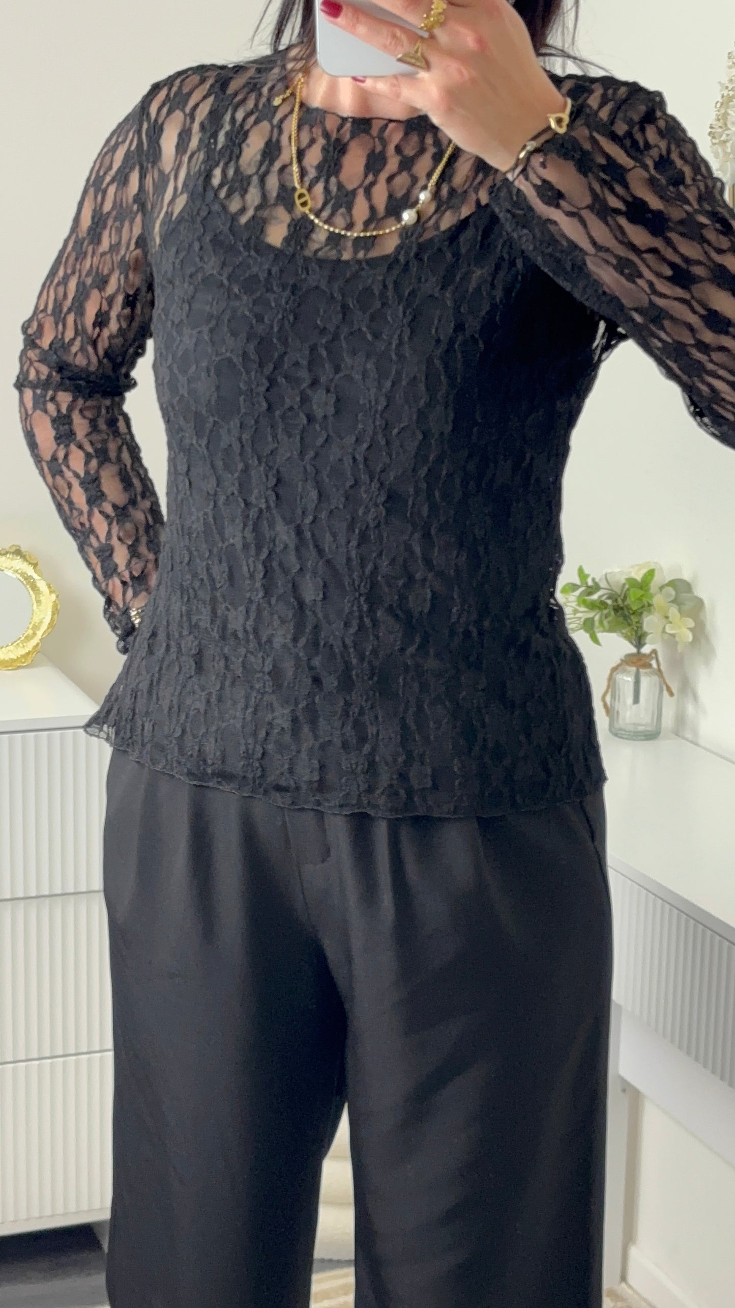 TOP DENTELLE NOIR