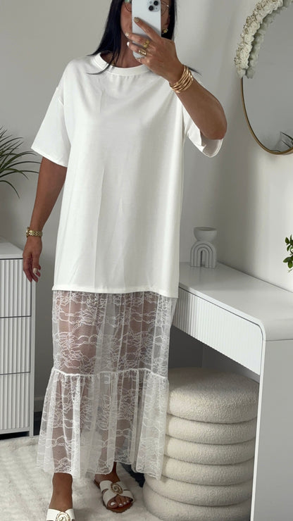 ROBE OVERSIZE DENTELLE BLANCHE