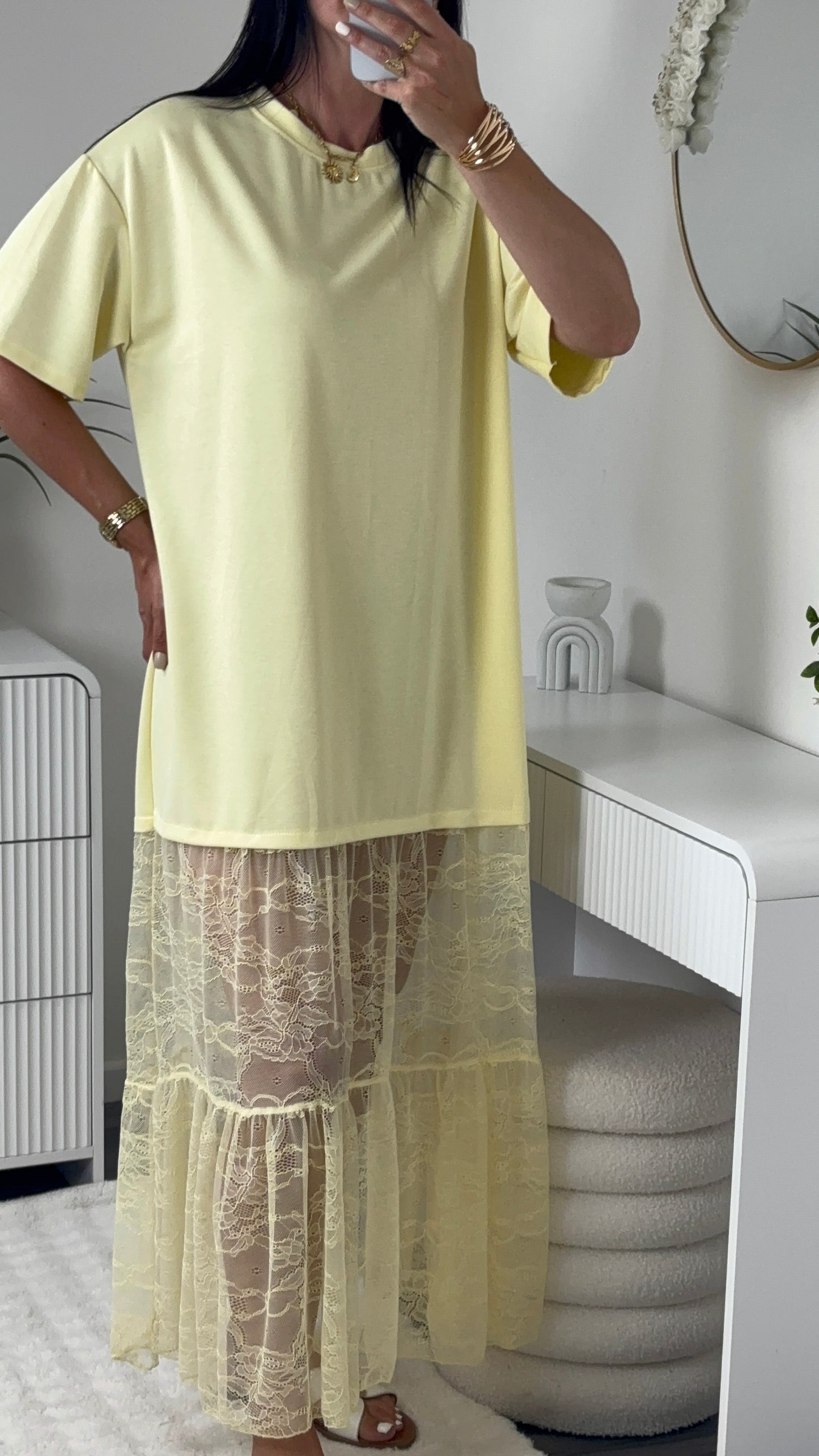ROBE OVERSIZE DENTELLE JAUNE