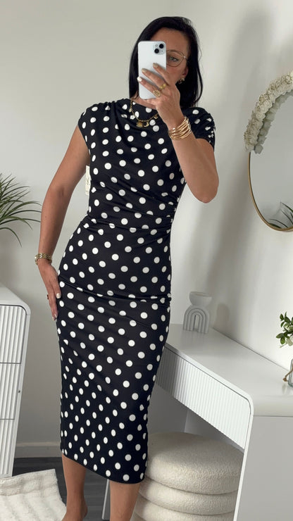 ROBE LONGUE POIS NOIRE