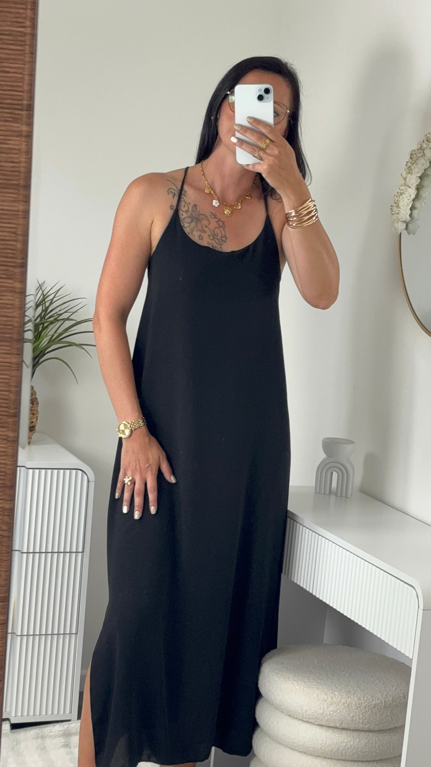ROBE LONGUE DOS CROISÉ NOIRE