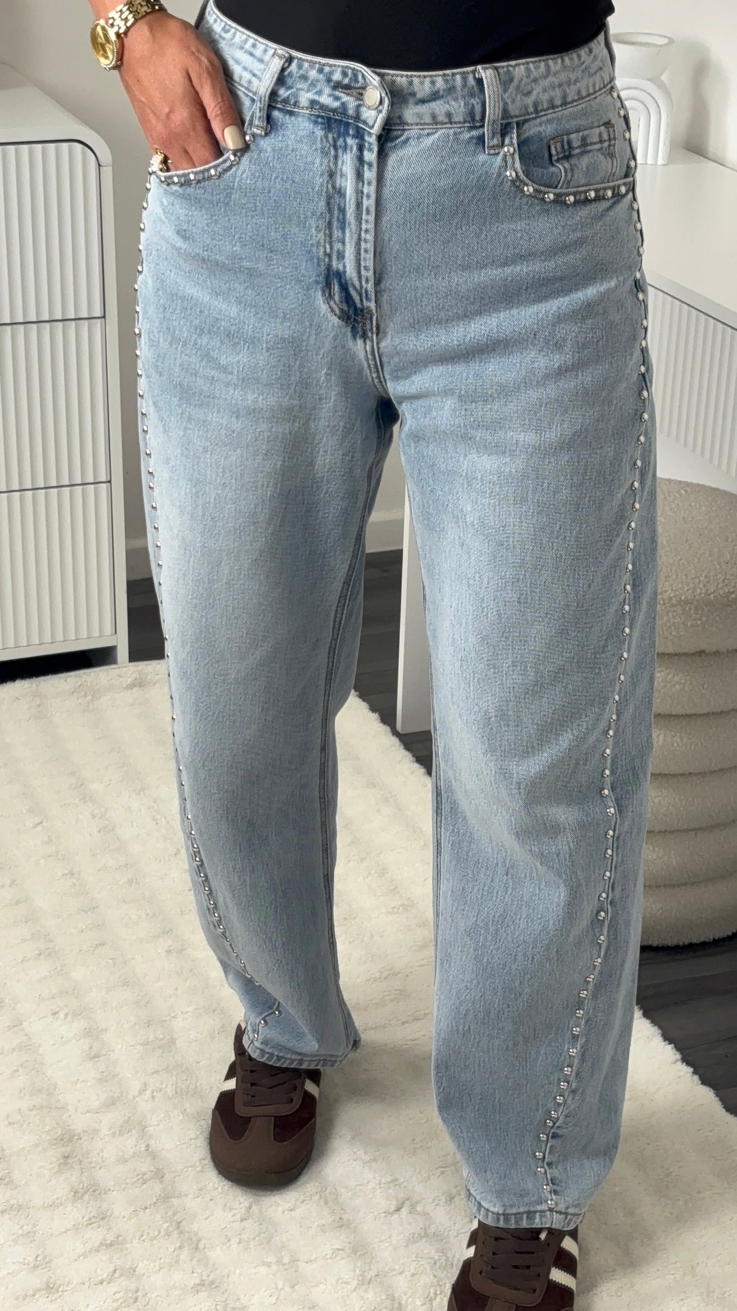 JEANS BALLON AVEC CLOUS