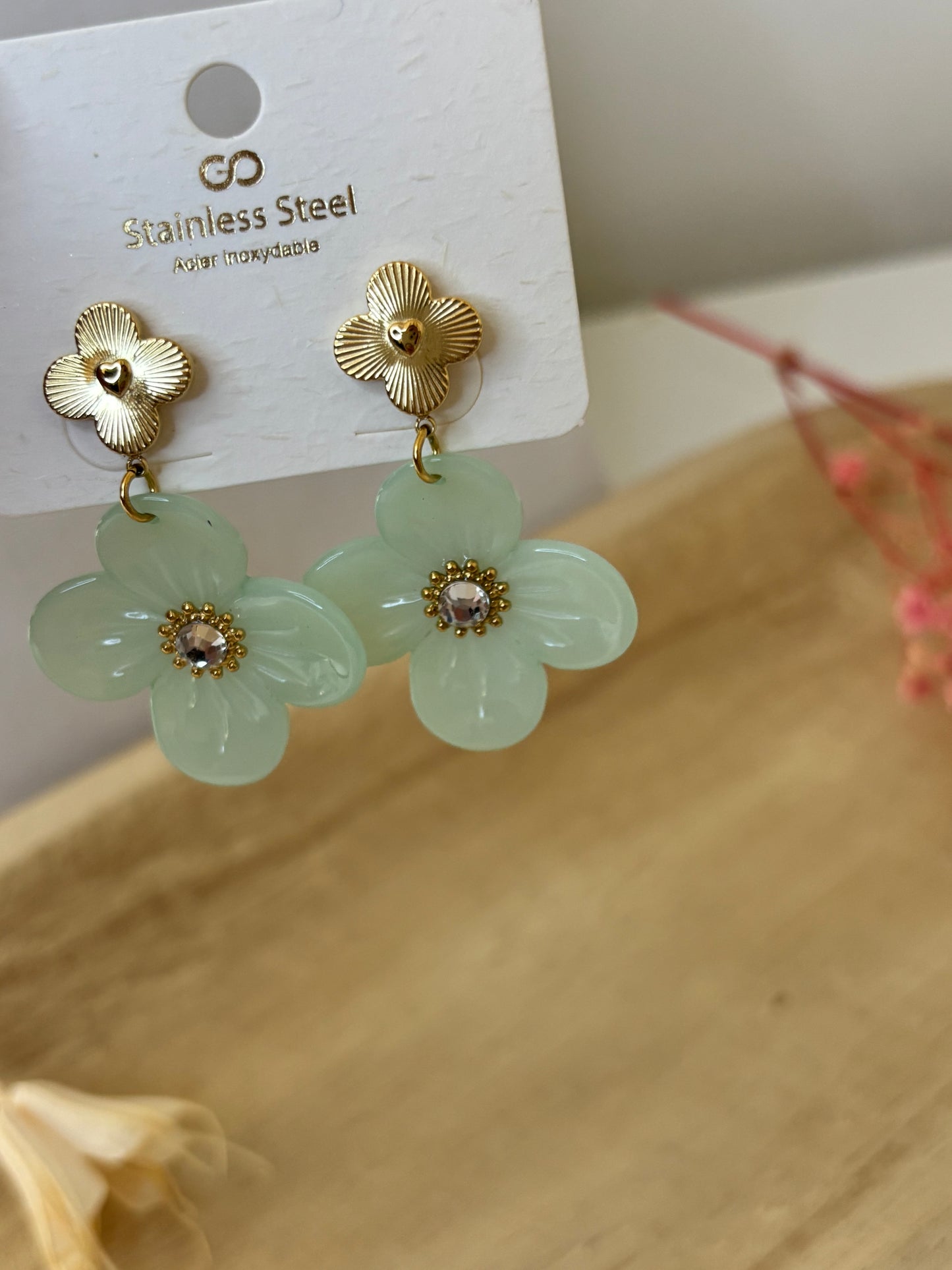 Boucles grosses fleurs vertes