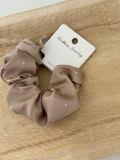 Chouchou satin & strass taupe