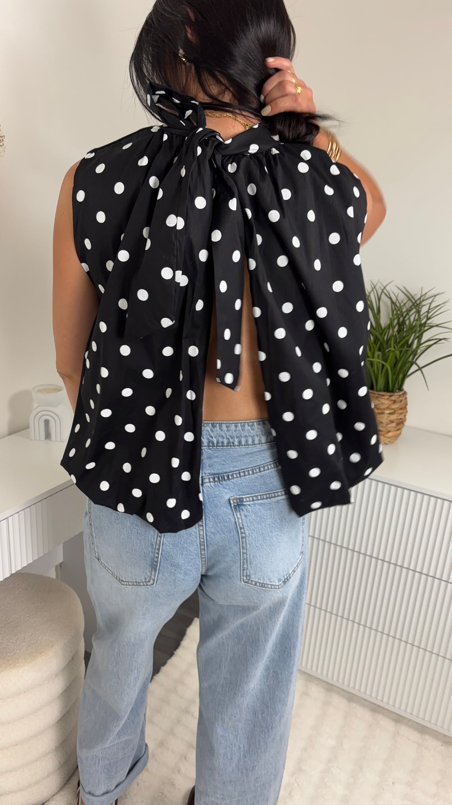 BLOUSE POIS DOS OUVERT NOIRE