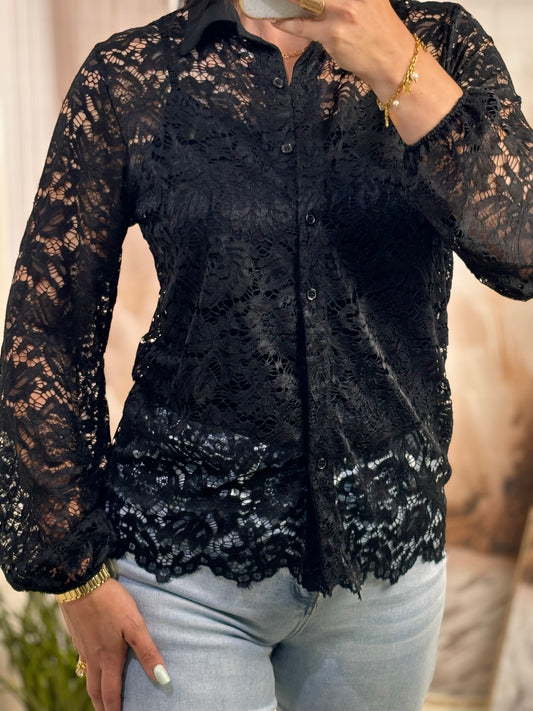 Chemise dentelle noire