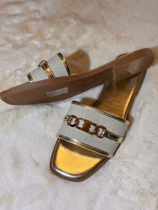 Sandales dorées