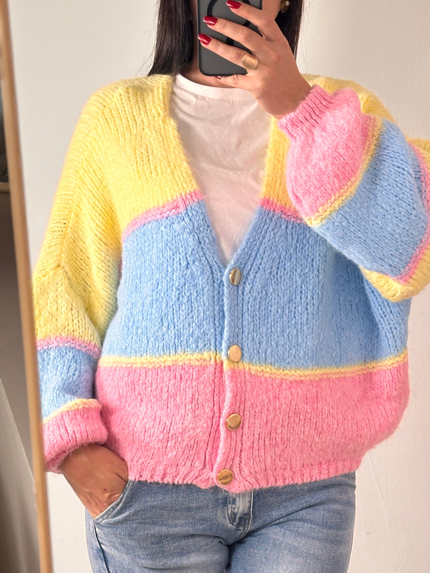 Cardigan tricolore jaune