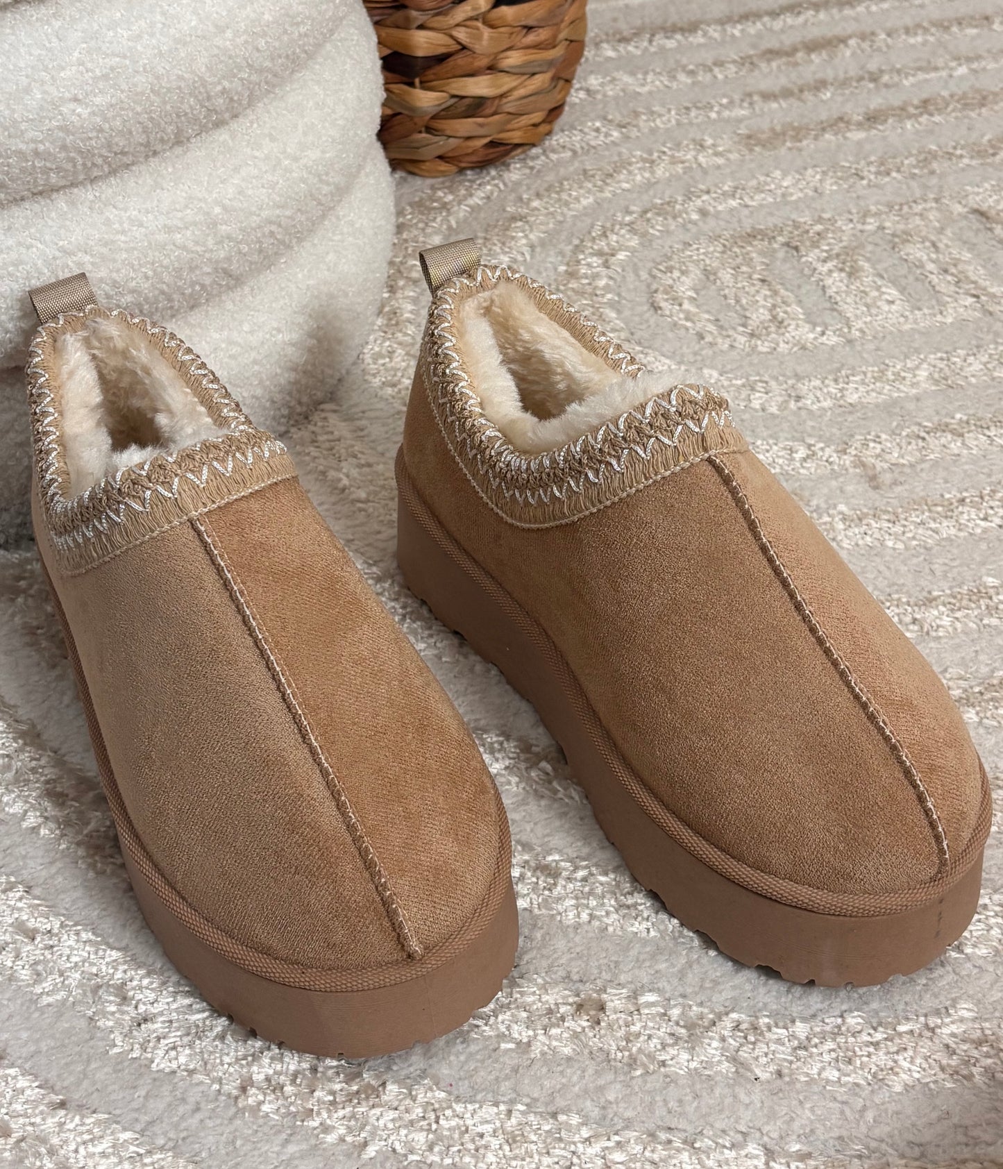 Bottines basses beiges